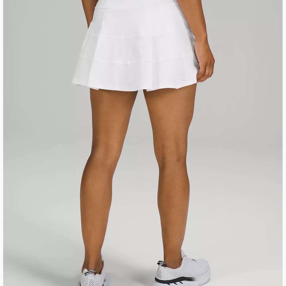 Lululemon white skirt